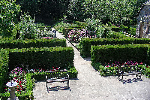 The 17th century style Gardens