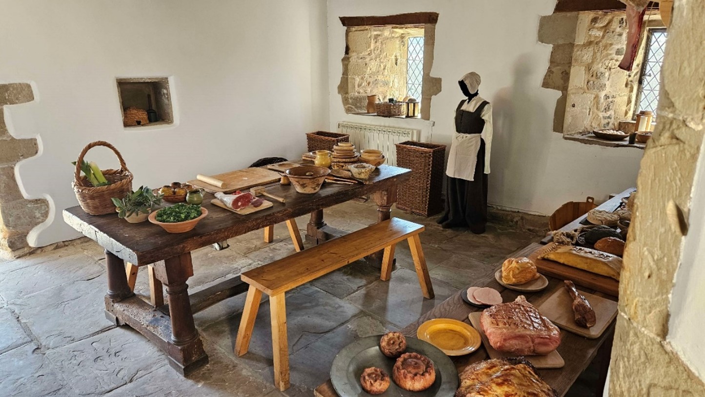 Scullery 2 Aspect Ratio 640 340